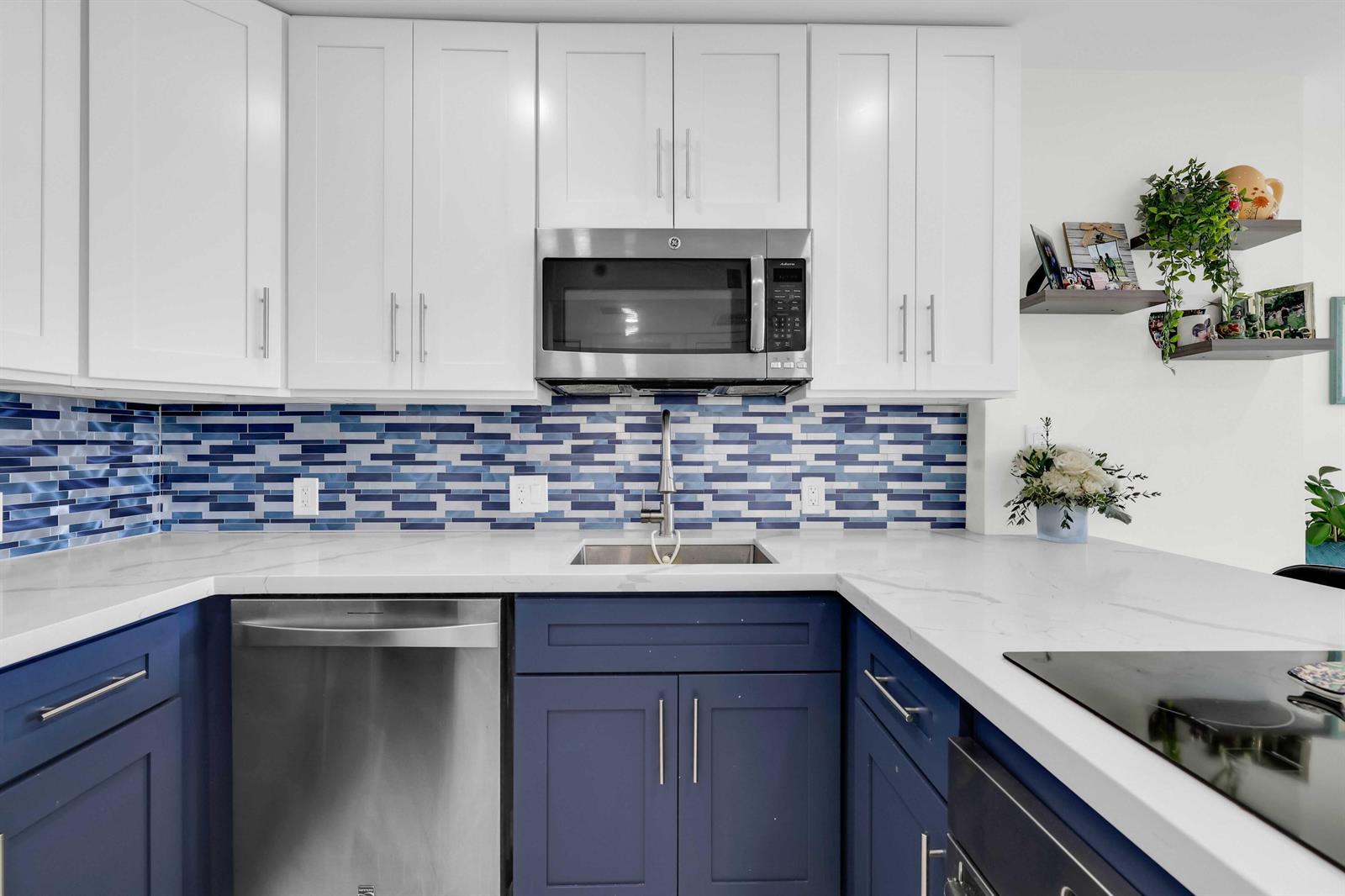 Photo of 20335 Country Club  #2107, Aventura, Florida, 33180 - 20335 W Country Club Drive 2107 - 13