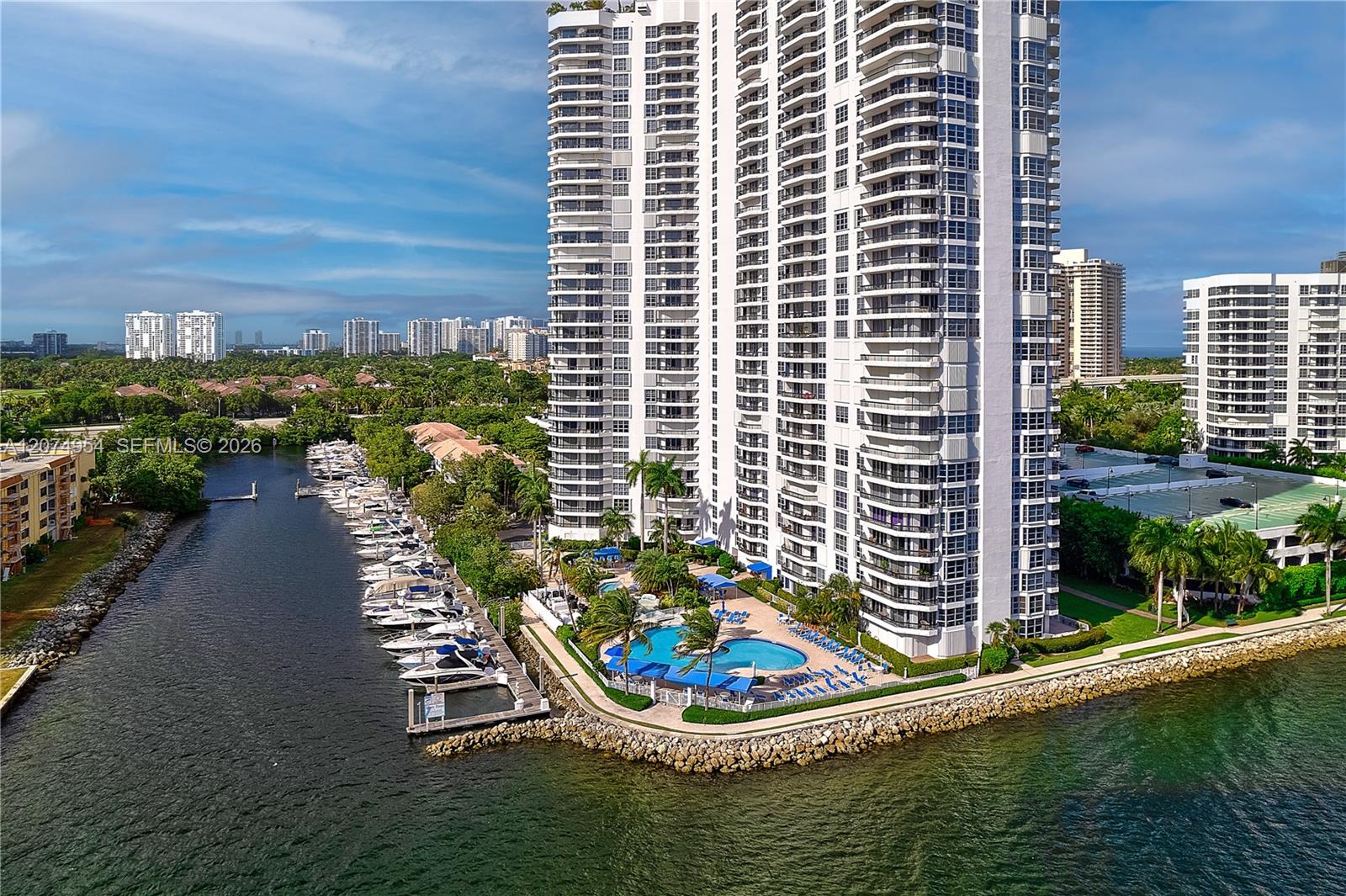Photo of 3530 Mystic Pointe Dr  #808, Aventura, Florida, 33180 - 