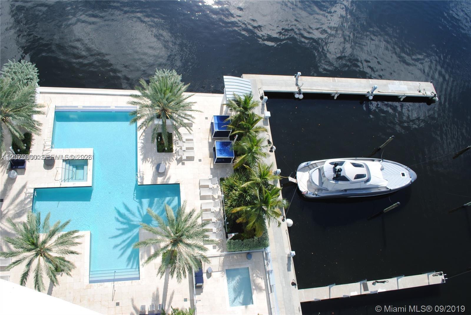 Photo 3 of Biscayne Blvd