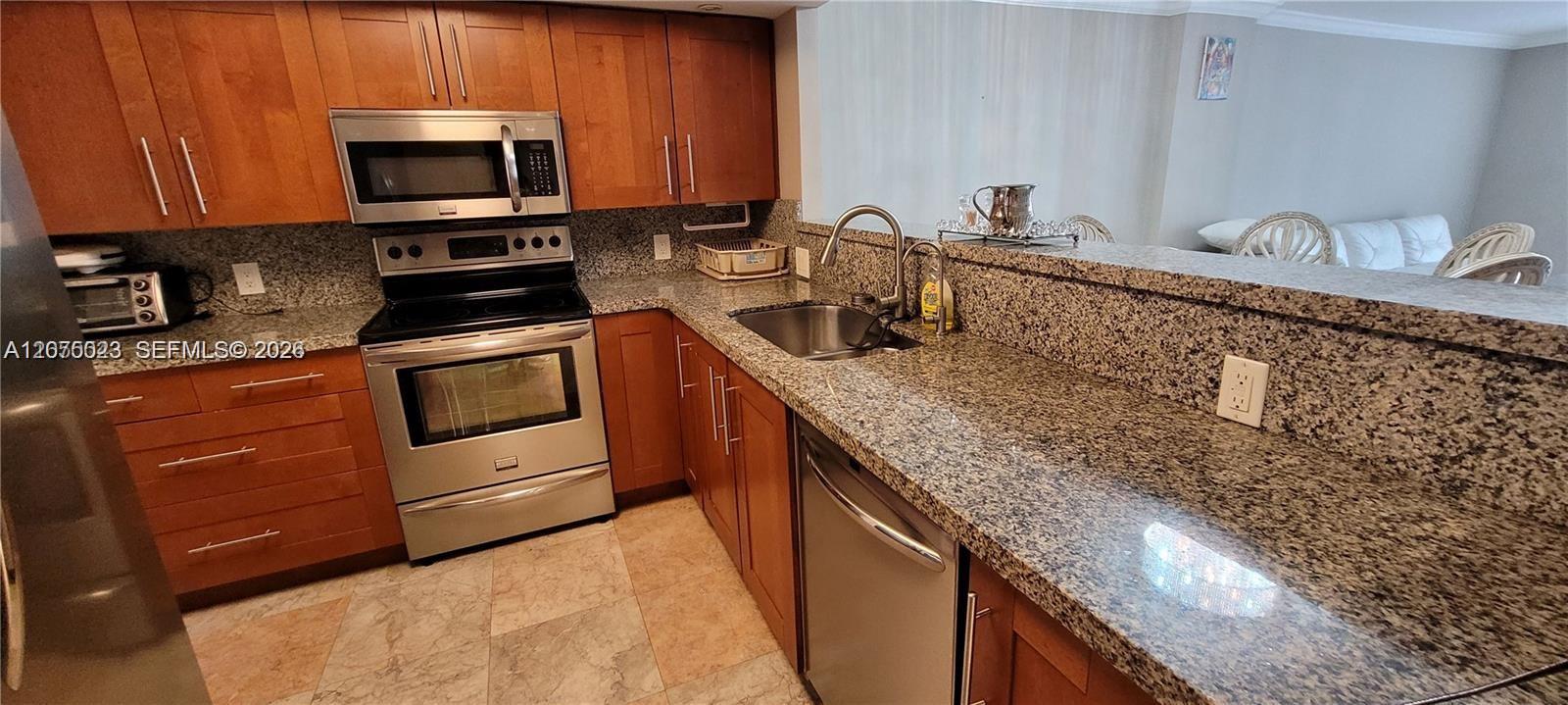 Photo of 1865 Ocean Dr  #2D, Hallandale Beach, Florida, 33009 - 