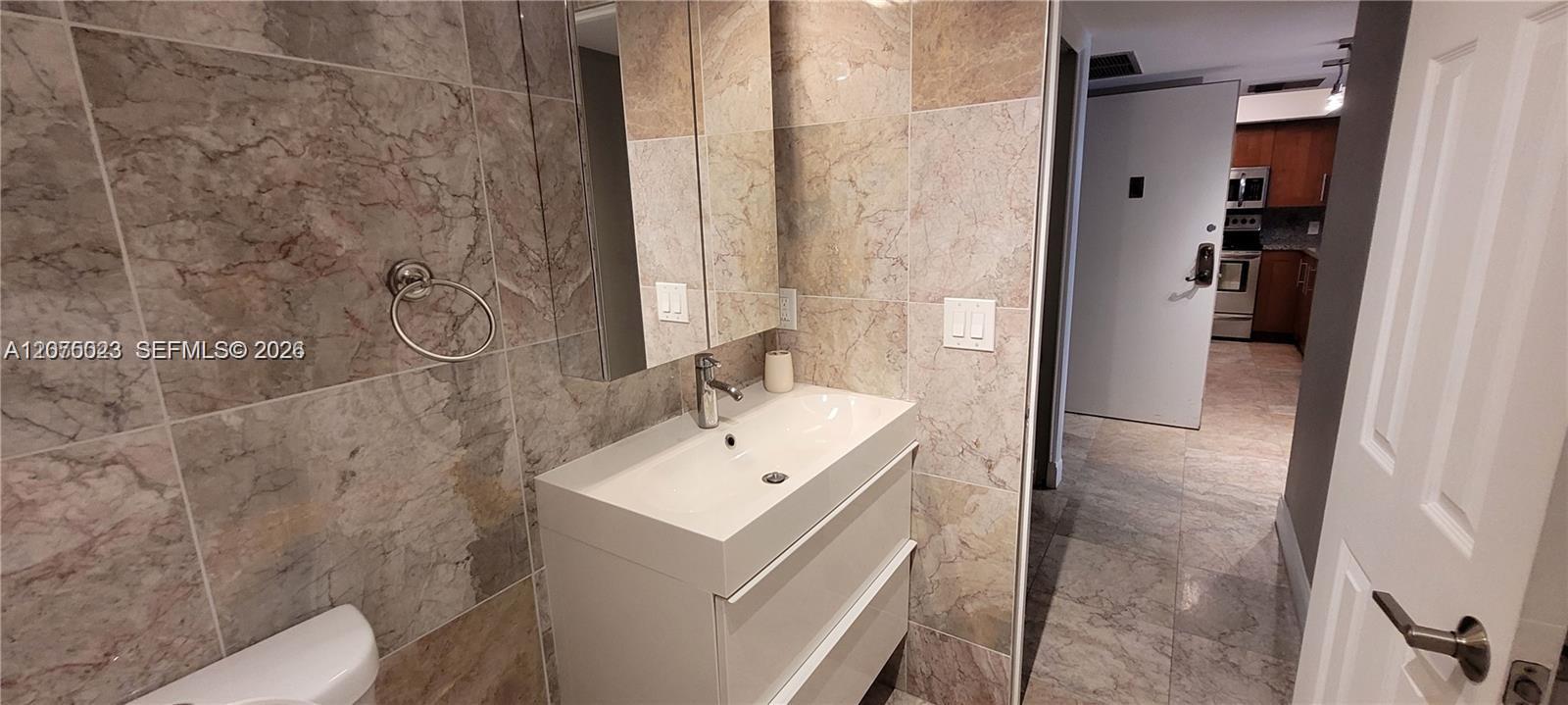 Photo of 1865 Ocean Dr  #2D, Hallandale Beach, Florida, 33009 - 