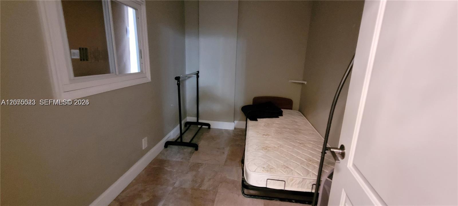 Photo of 1865 Ocean Dr  #2D, Hallandale Beach, Florida, 33009 - 
