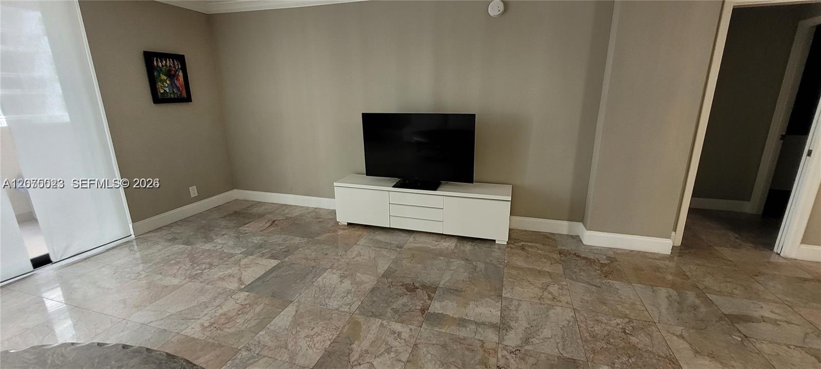 Photo of 1865 Ocean Dr  #2D, Hallandale Beach, Florida, 33009 - 