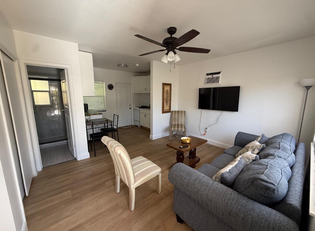 Ver detalles / 0 1356 sq. ft. $ 2026-08-22 0 foto
