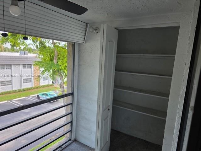 305 2 / 2 958 sq. ft. $ 2026-08-21 0 Photo