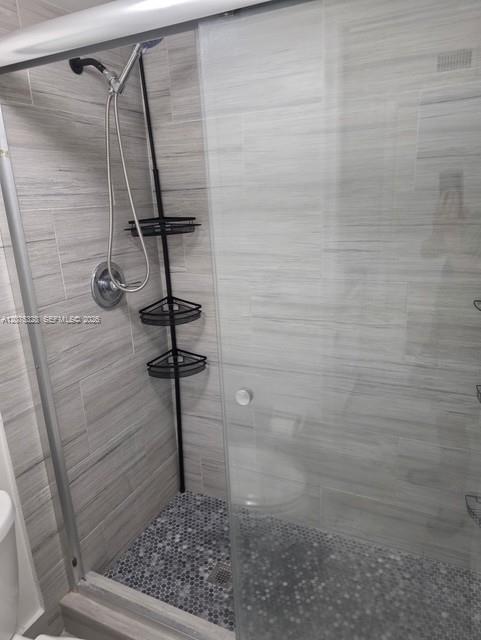 305 2 / 2 958 sq. ft. $ 2026-08-21 0 Photo