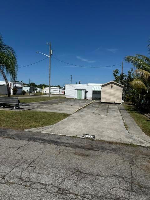   / 0  sq. ft. $ 2026-08-22 0 foto