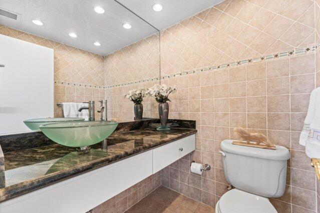 See details 18Q 3 / 1740 sq. ft. $ 2026-08-28 0 Photo