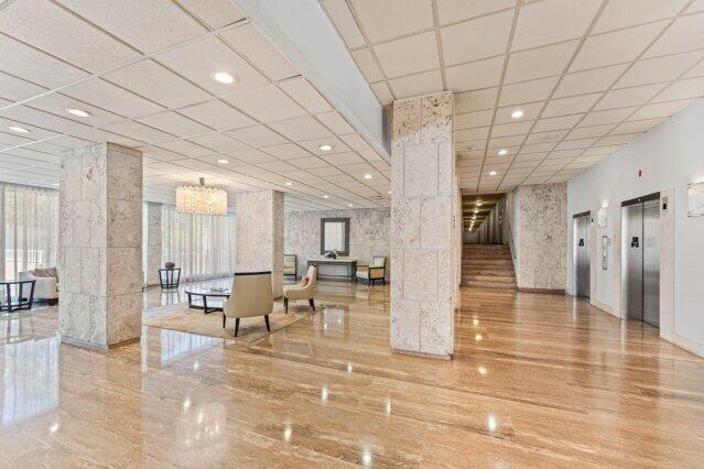 See details 18Q 3 / 1740 sq. ft. $ 2026-08-28 0 Photo
