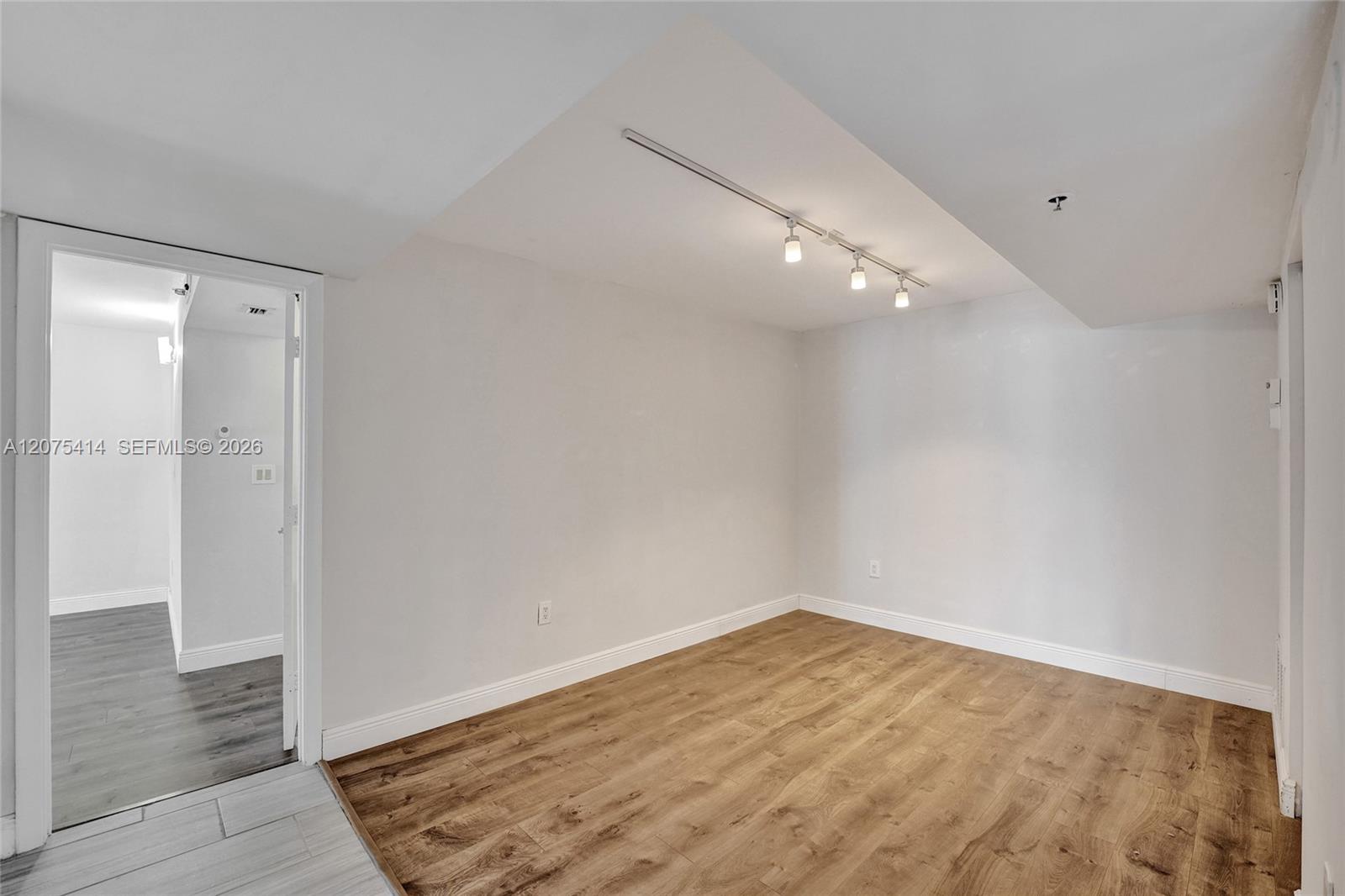 Photo of 1201 Ocean Dr  #2109N, Hollywood, Florida, 33019 - 