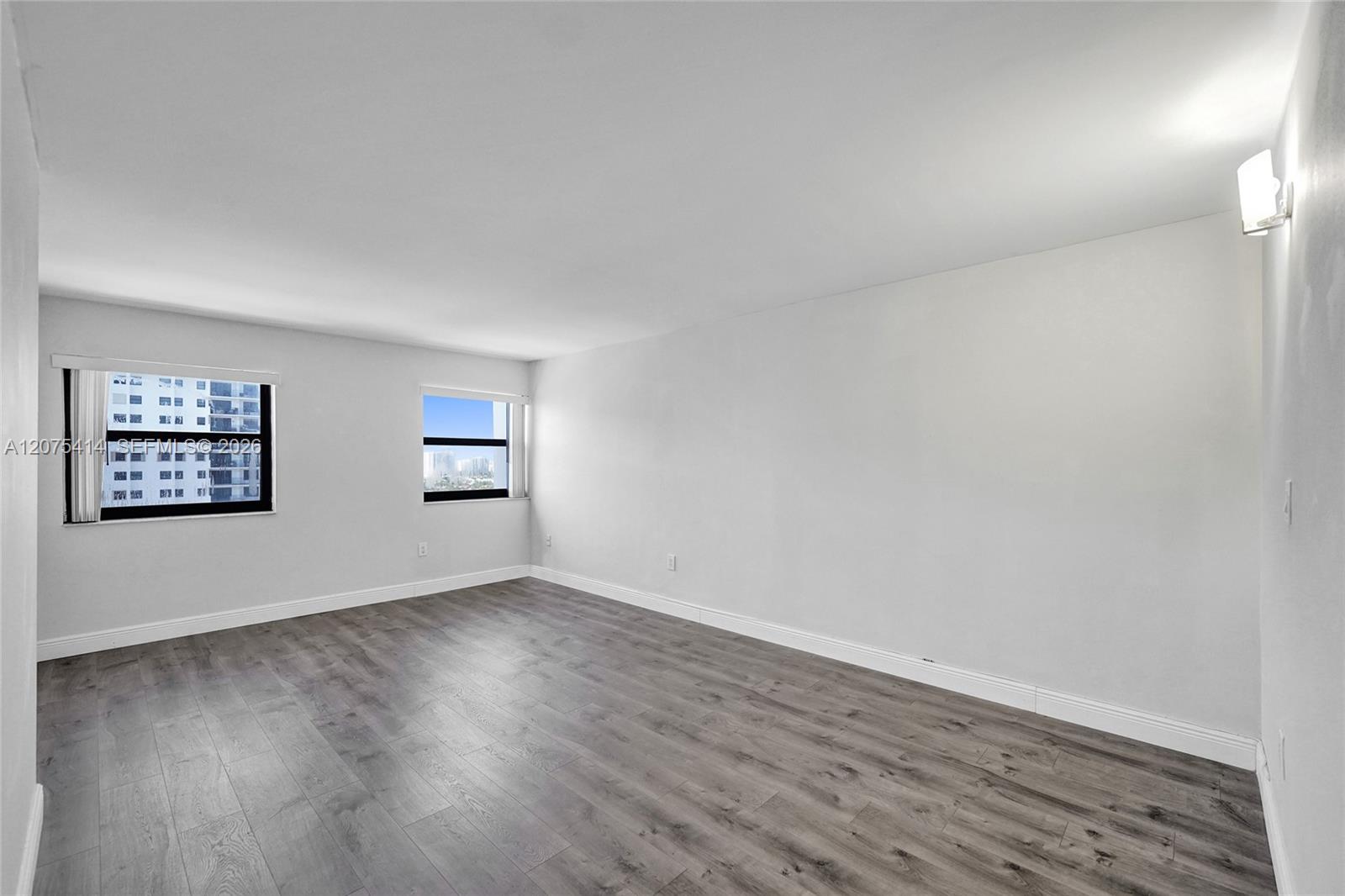 Photo of 1201 Ocean Dr  #2109N, Hollywood, Florida, 33019 - 