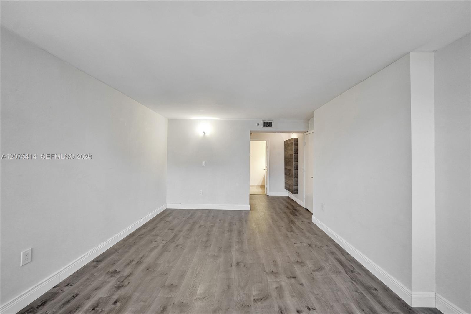 Photo of 1201 Ocean Dr  #2109N, Hollywood, Florida, 33019 - 