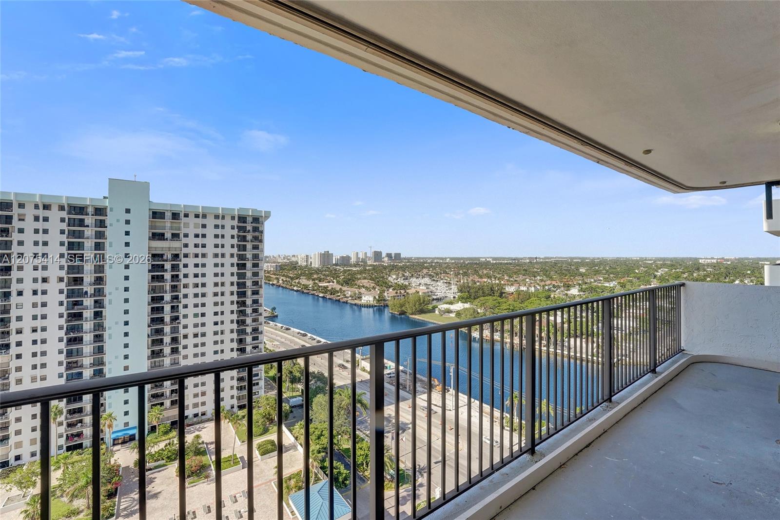 Photo of 1201 Ocean Dr  #2109N, Hollywood, Florida, 33019 - 
