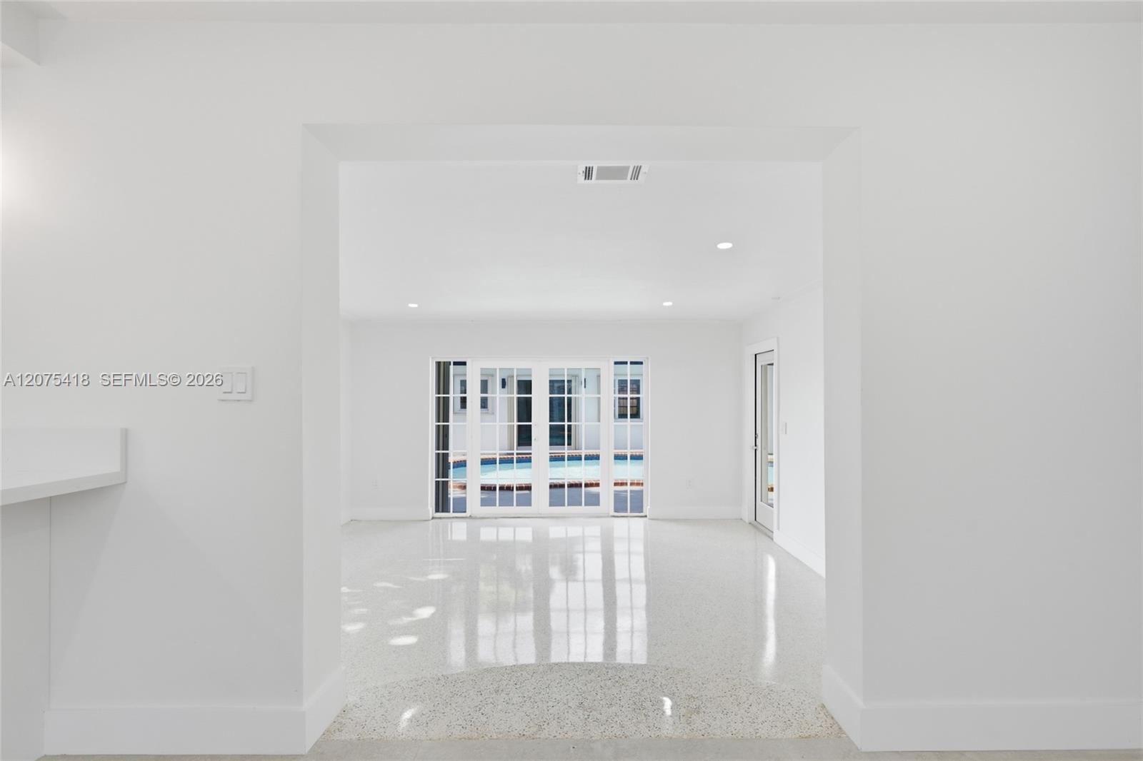 Ver detalles / 2339 sq. ft. $ 2026-08-21 0 foto