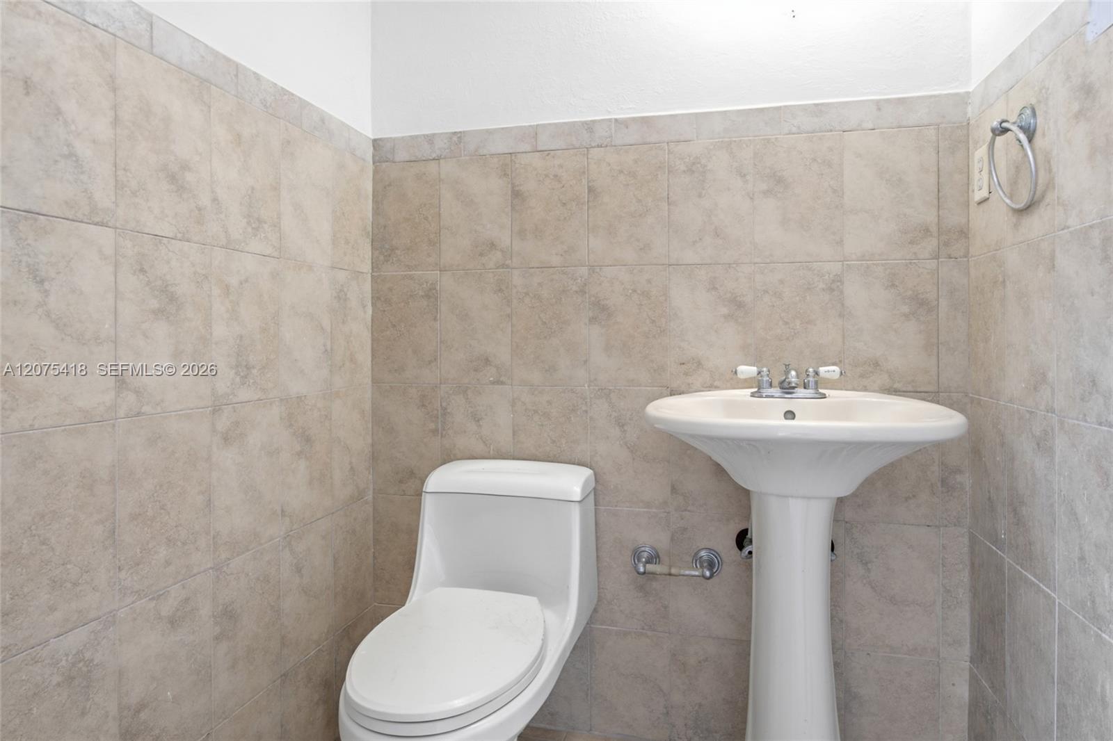 Ver detalles / 2339 sq. ft. $ 2026-08-21 0 foto