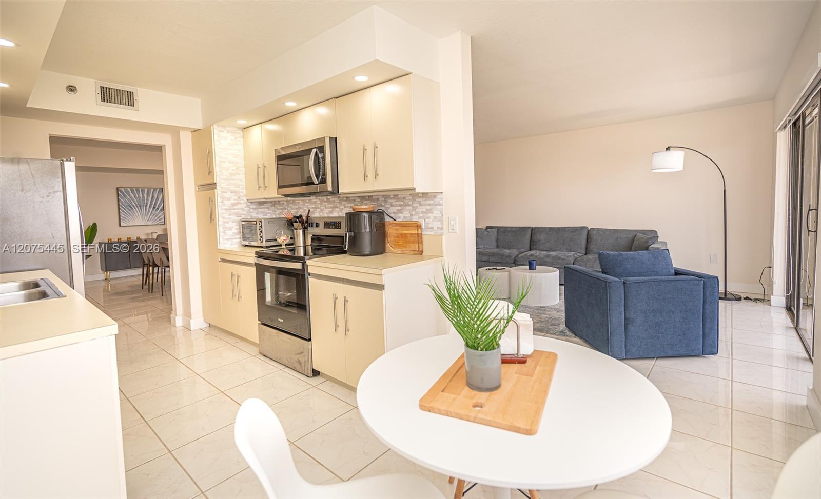 Photo of 1201 Ocean Dr #904S, Hollywood, Florida, 33019 -