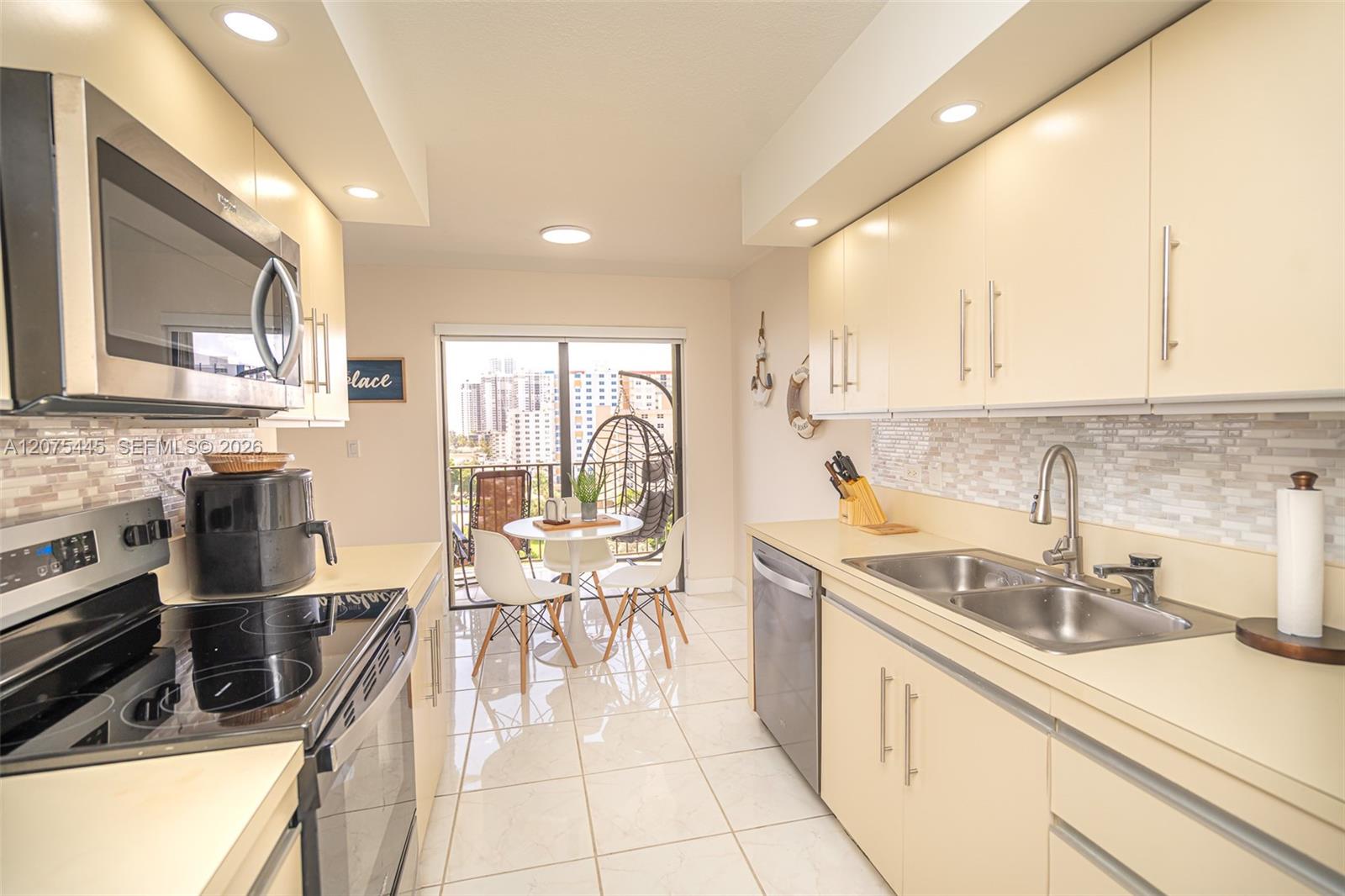 Photo of 1201 Ocean Dr #904S, Hollywood, Florida, 33019 -