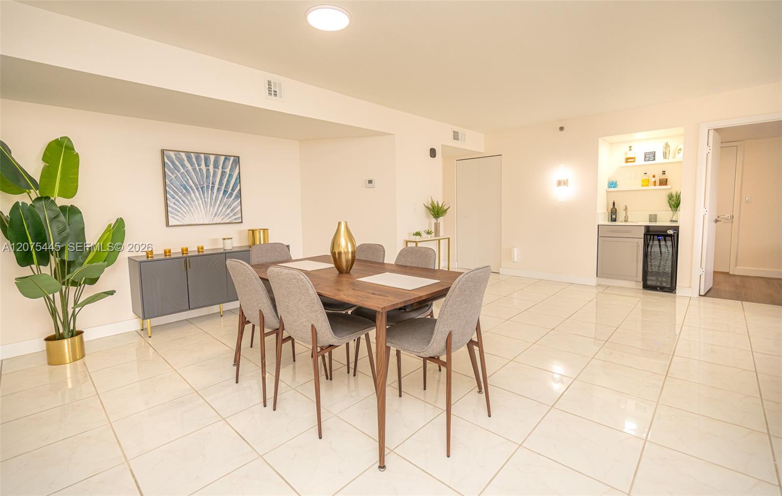 Photo of 1201 Ocean Dr #904S, Hollywood, Florida, 33019 -