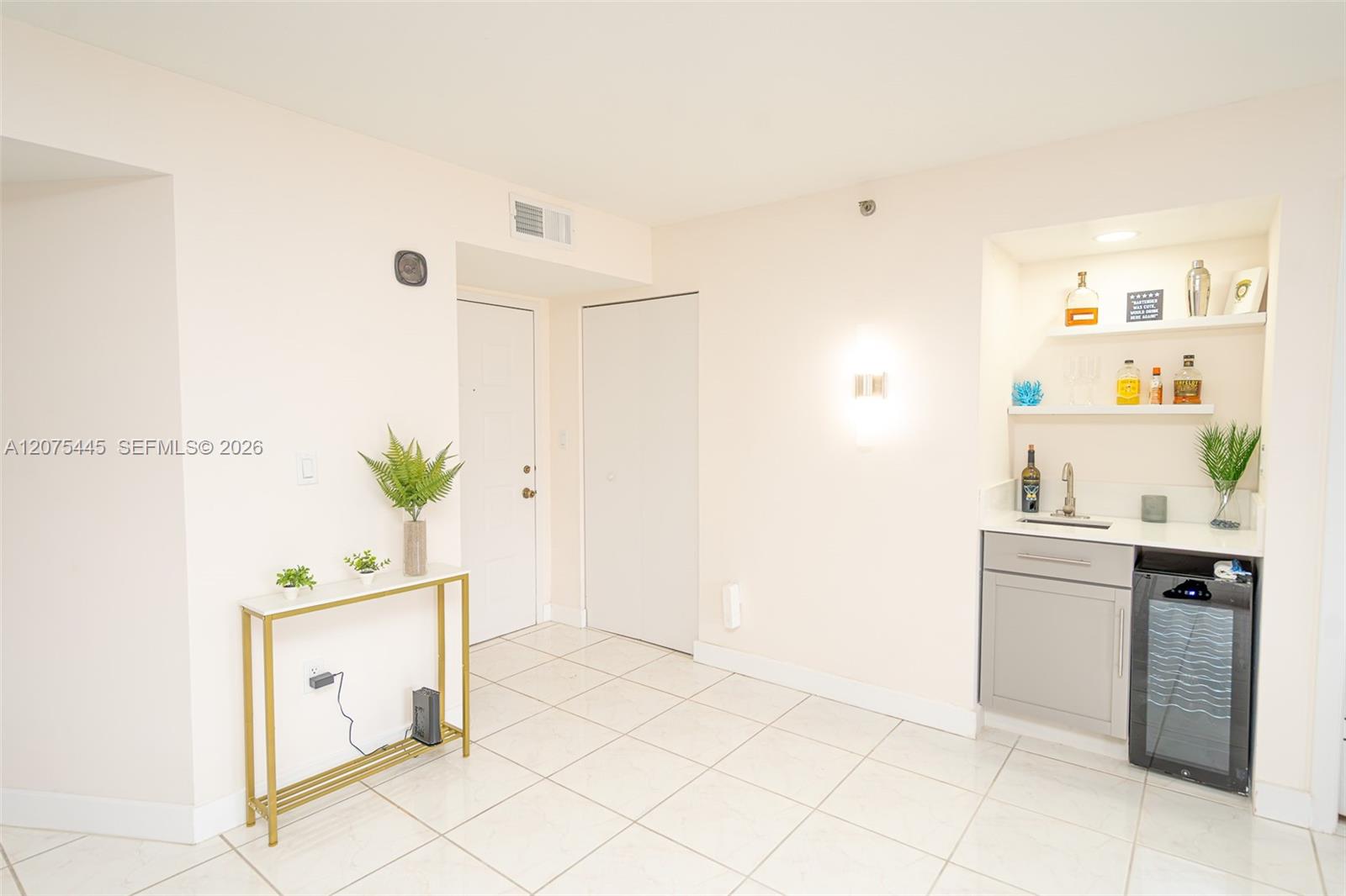 Photo of 1201 Ocean Dr #904S, Hollywood, Florida, 33019 -