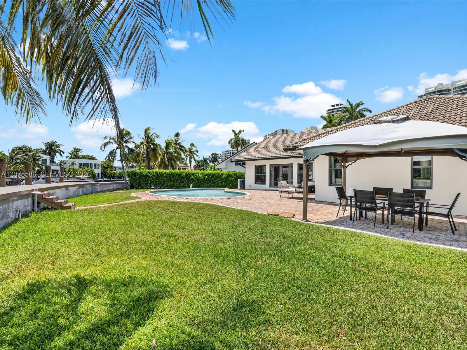 Photo of 343 Centre Is (343), Golden Beach, Florida, 33160 -