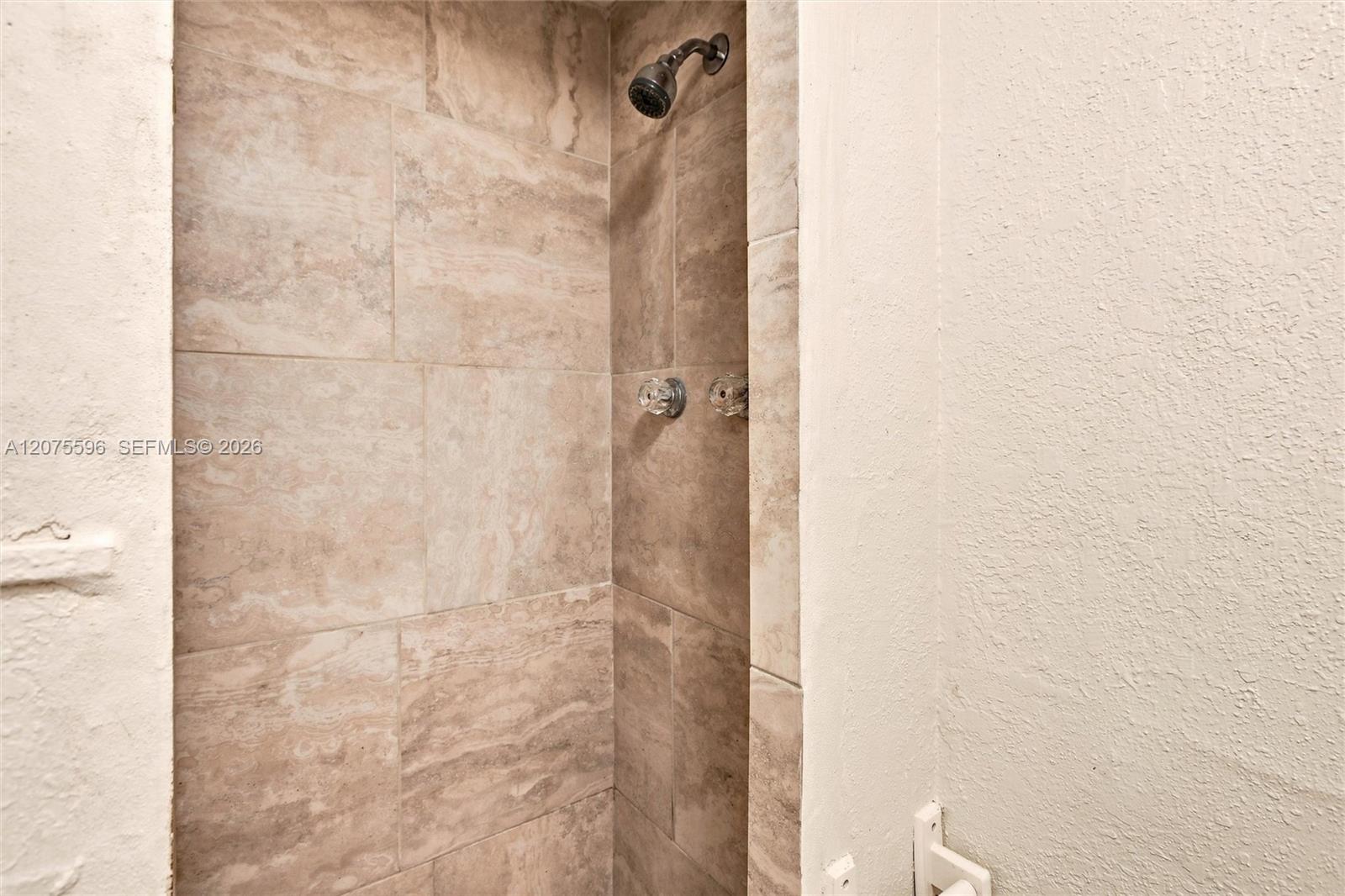 Ver detalles / 1184 sq. ft. $ 2026-08-21 0 foto