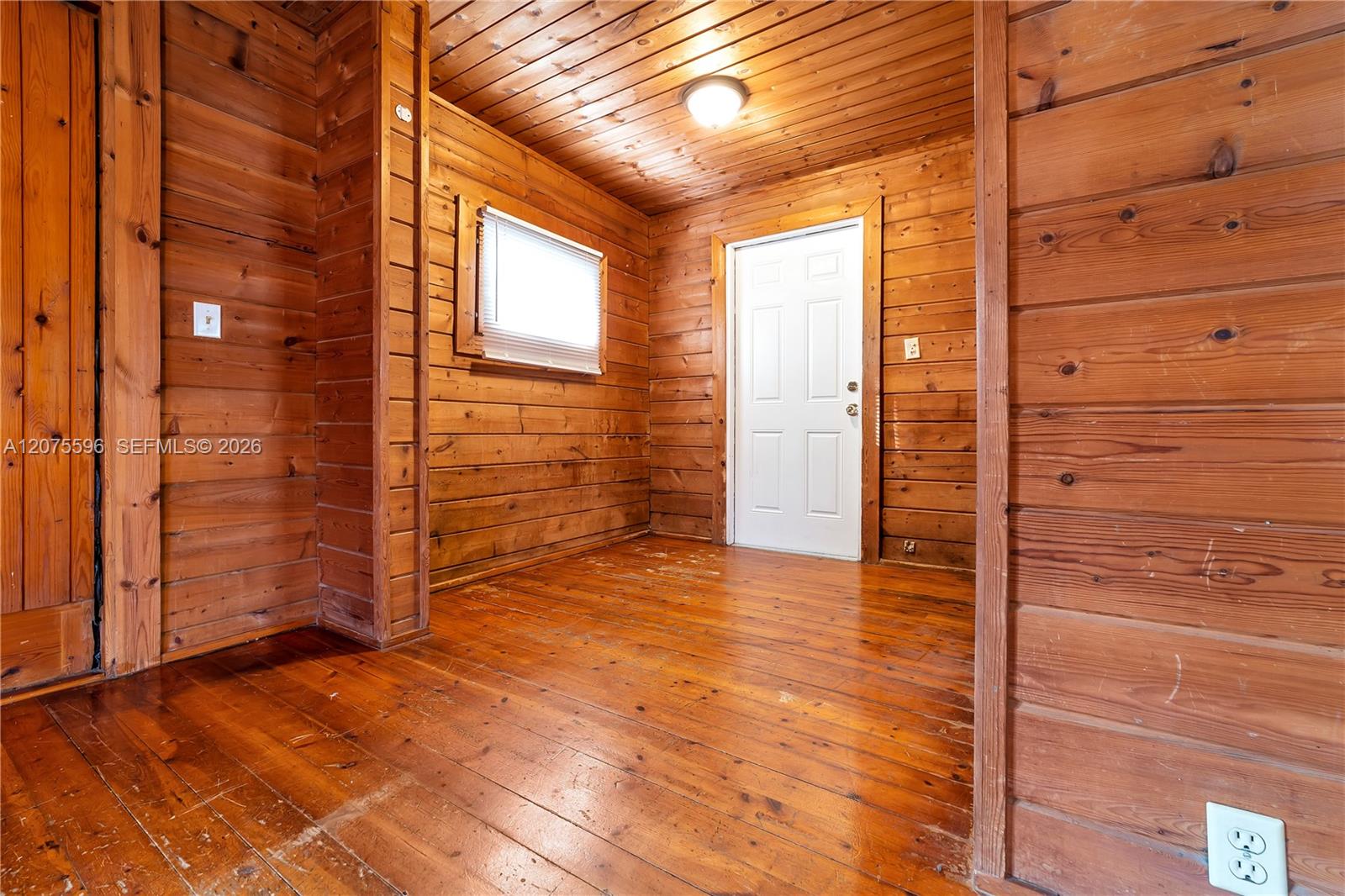Ver detalles / 1184 sq. ft. $ 2026-08-21 0 foto