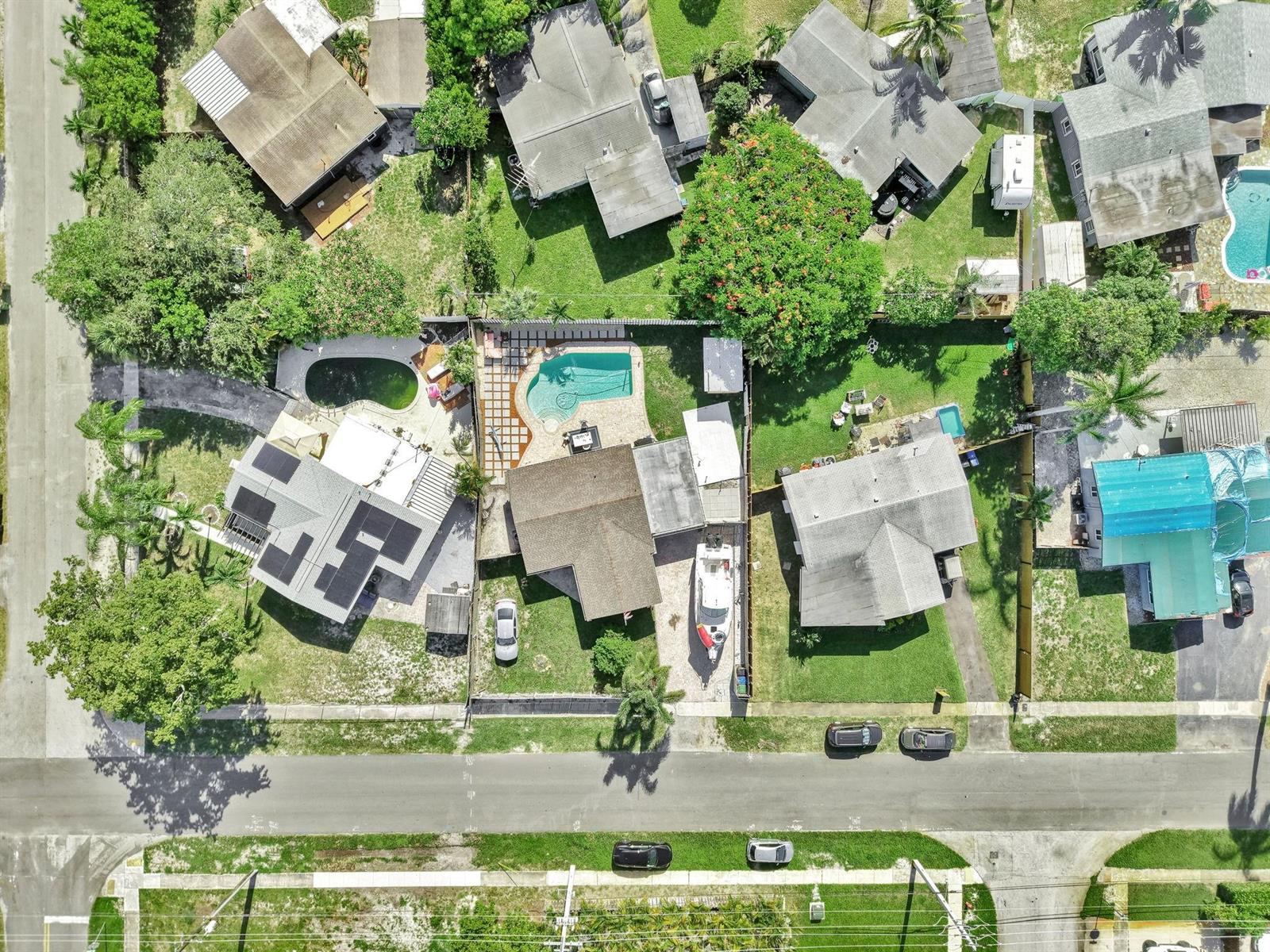 Ver detalles 2171 3 / 2 1040 sq. ft. $ 2026-08-22 0 foto
