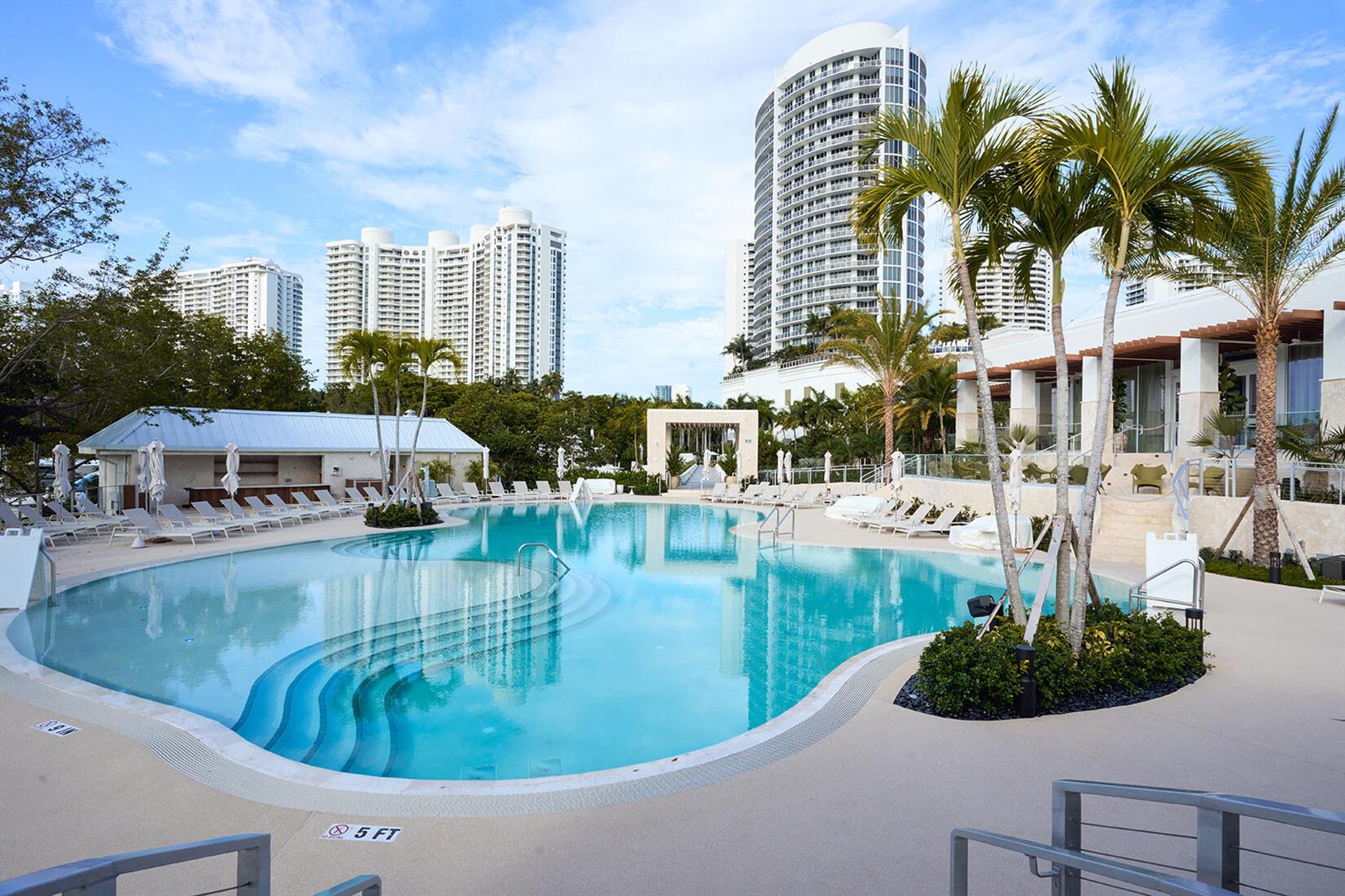 903 2 / 2 1560 sq. ft. $ 2026-08-23 0 Photo