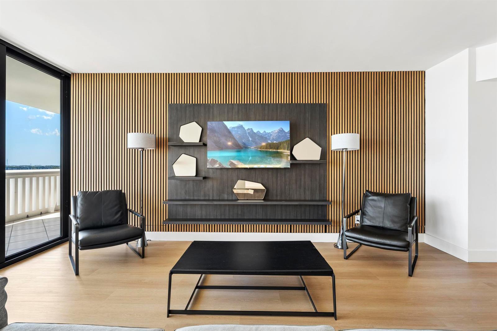 See details 903 2 / 2 1560 sq. ft. $ 2026-08-23 0 Photo