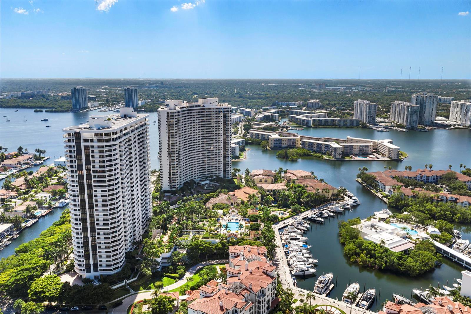 See details 903 2 / 2 1560 sq. ft. $ 2026-08-23 0 Photo