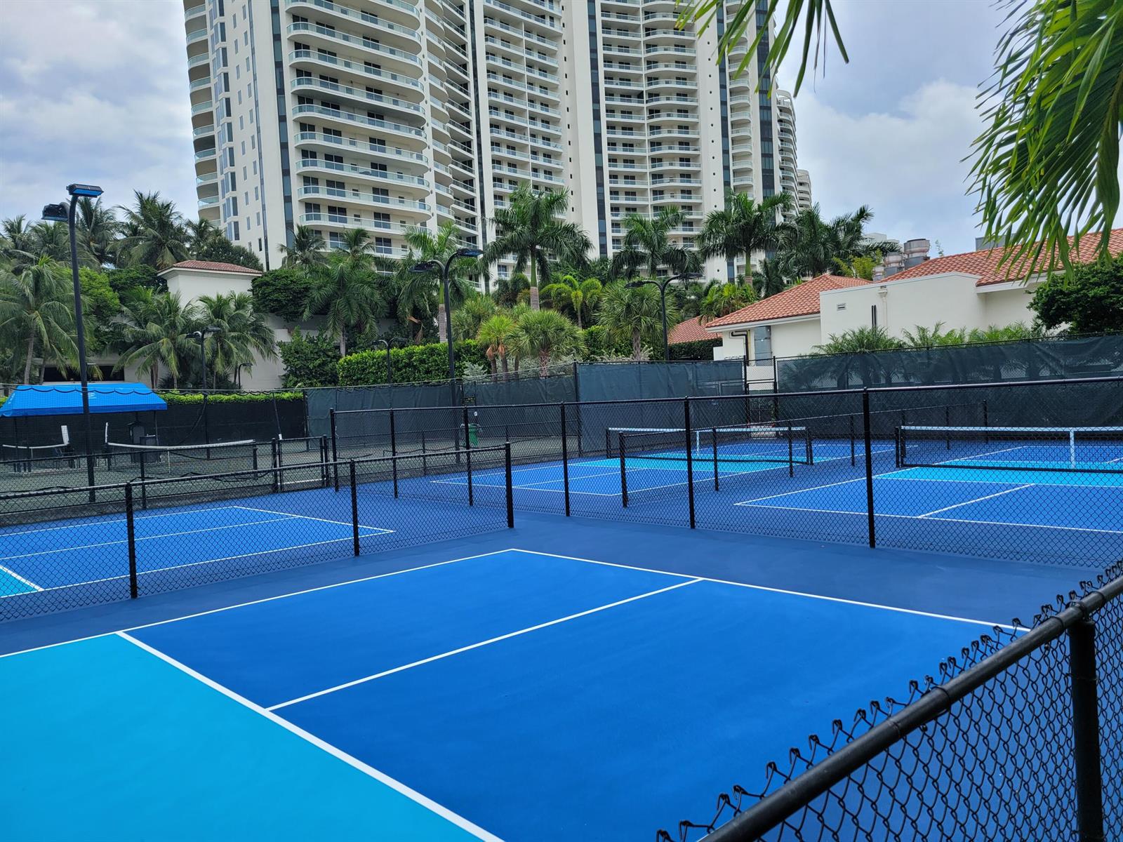 See details 903 2 / 2 1560 sq. ft. $ 2026-08-23 0 Photo