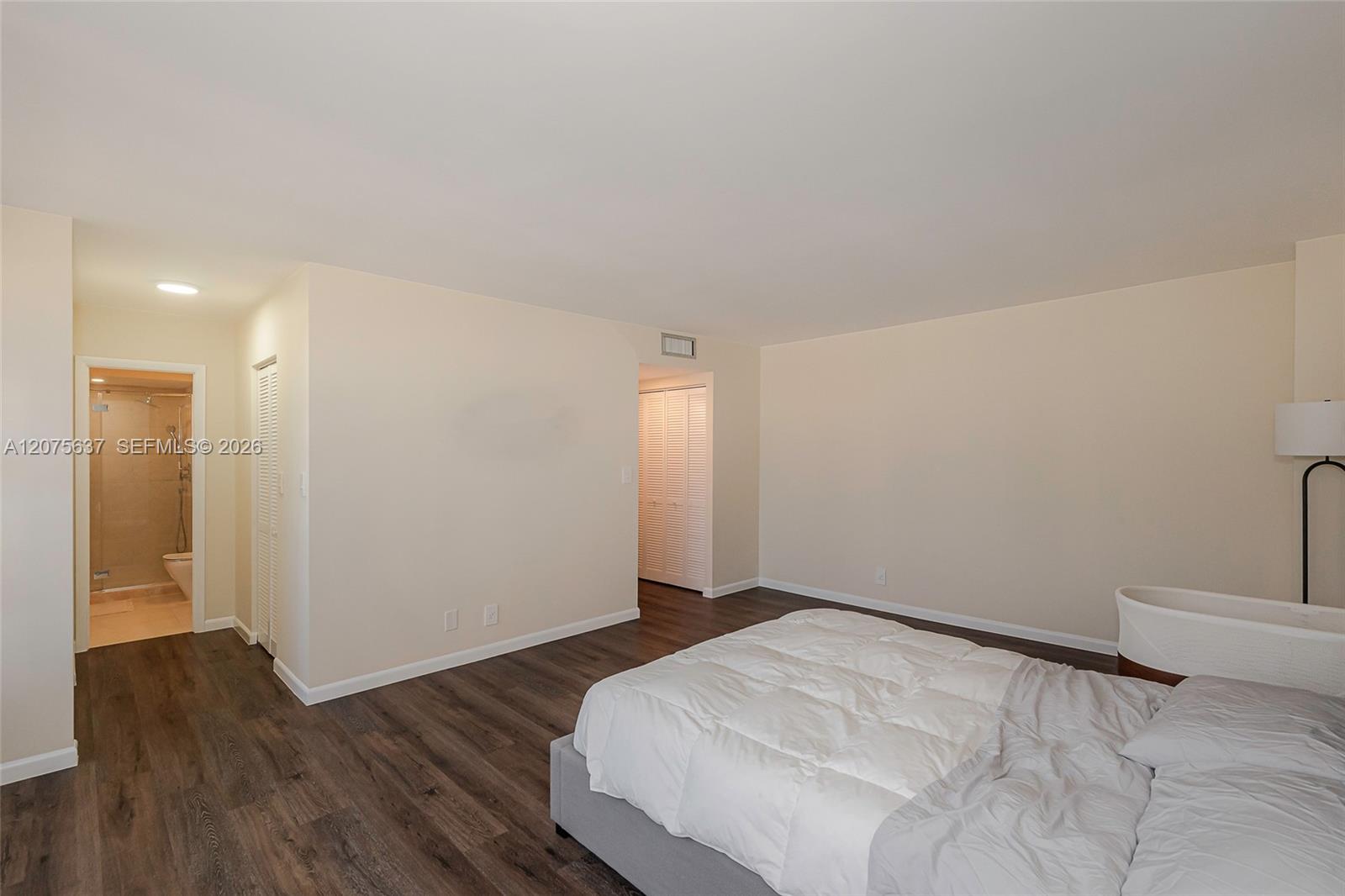 Photo of 600 Three Islands Blvd #521, Hallandale Beach, Florida, 33009 -