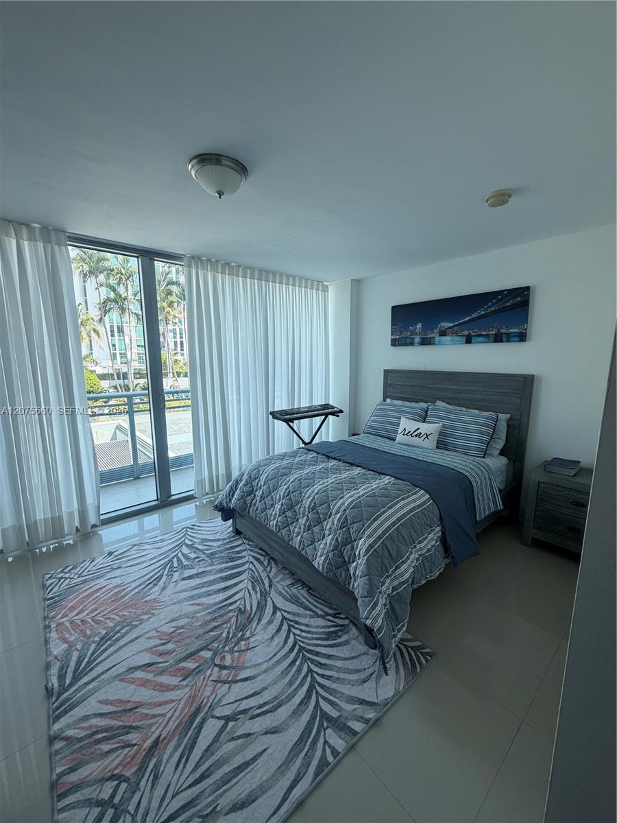 Photo of 2950 188th St  #325, Aventura, Florida, 33180 - 