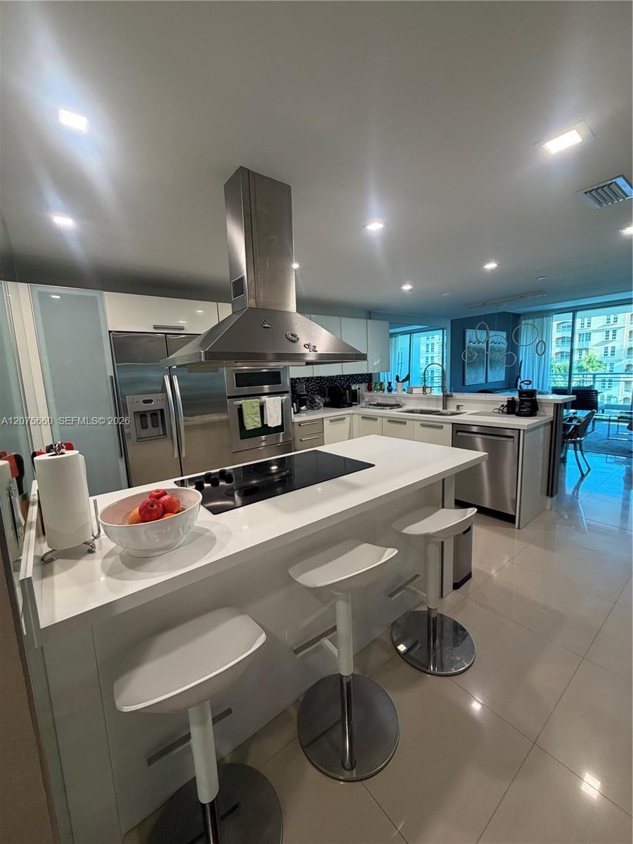 Photo of 2950 188th St  #325, Aventura, Florida, 33180 - 