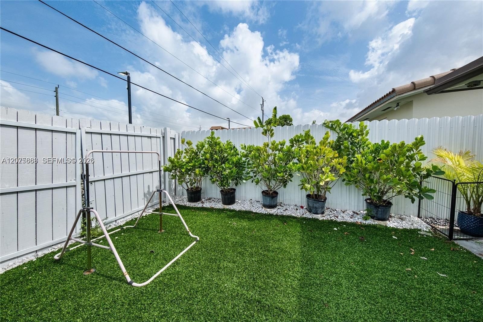   /  1450 sq. ft. $ 2026-08-21 0 foto