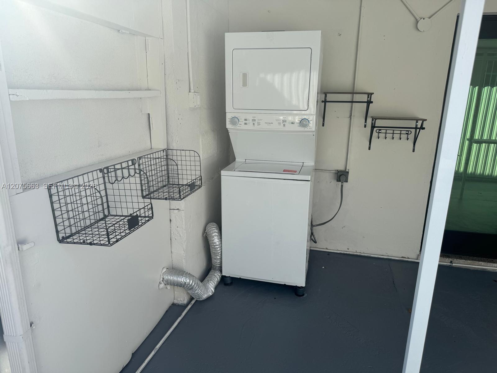   /  1450 sq. ft. $ 2026-08-21 0 foto