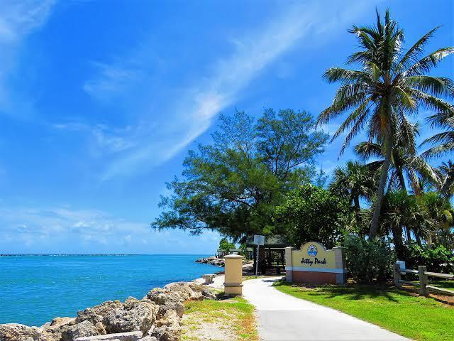 Ver detalles / 0 960 sq. ft. $ 2026-08-23 0 foto