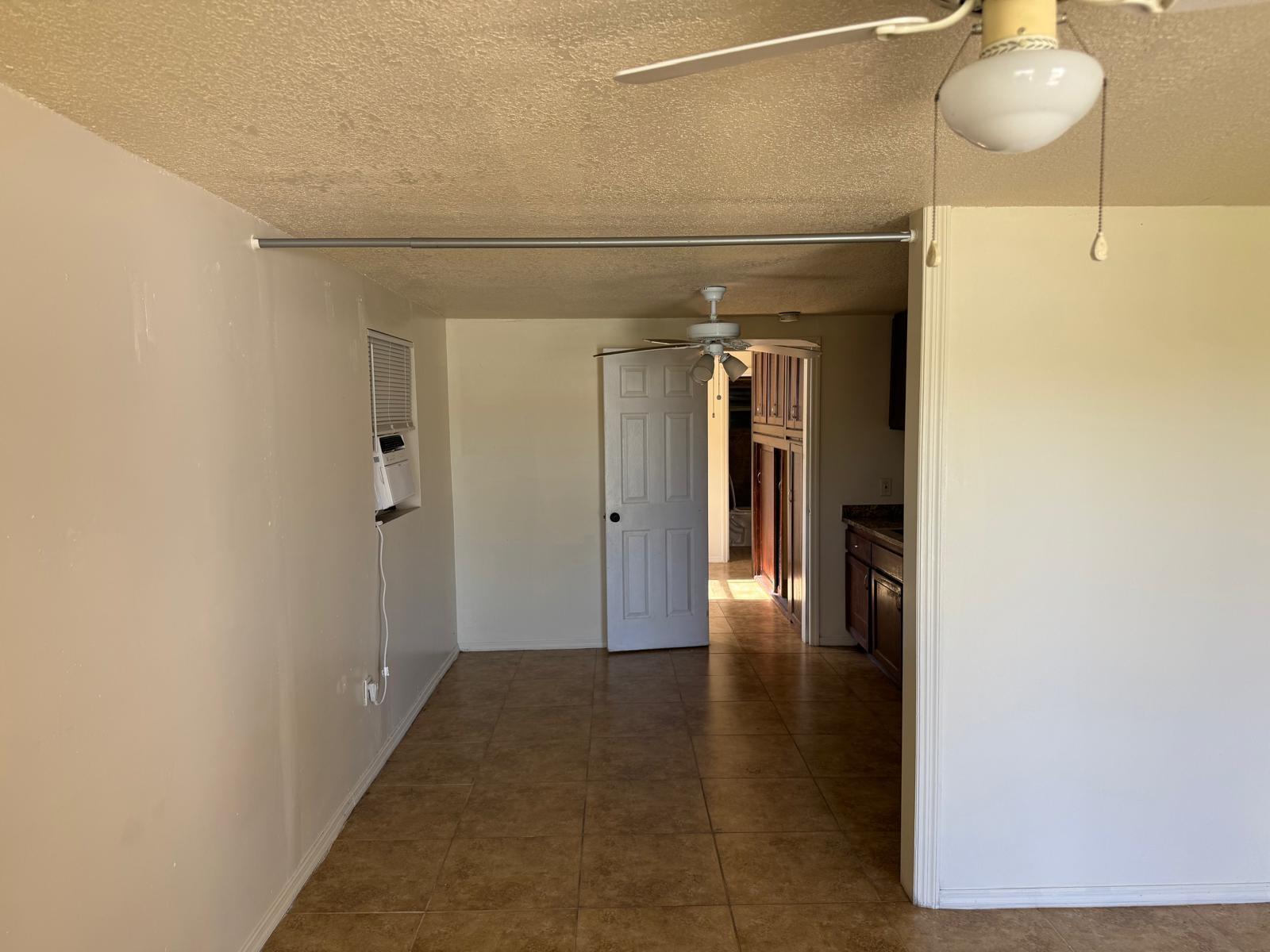 Ver detalles / 0 960 sq. ft. $ 2026-08-23 0 foto