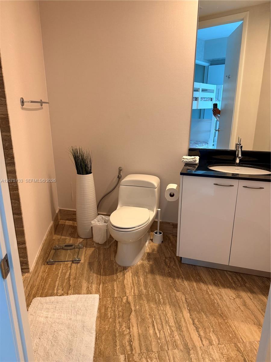 2406 3 / 4 2327 sq. ft. $ 2026-08-21 0 Photo