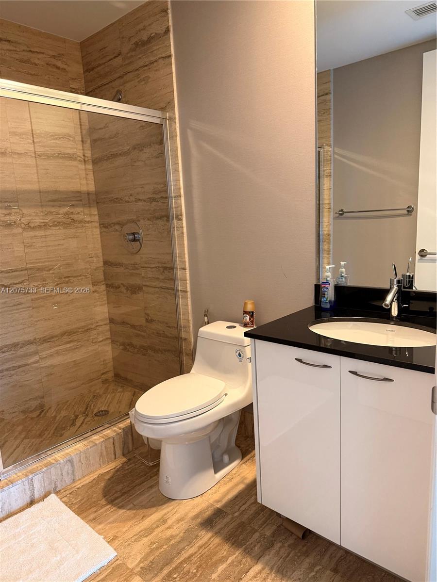 2406 3 / 4 2327 sq. ft. $ 2026-08-21 0 Photo