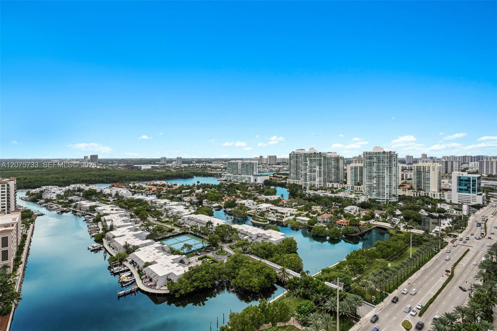 See details 2406 3 / 4 2327 sq. ft. $ 2026-08-21 0 Photo