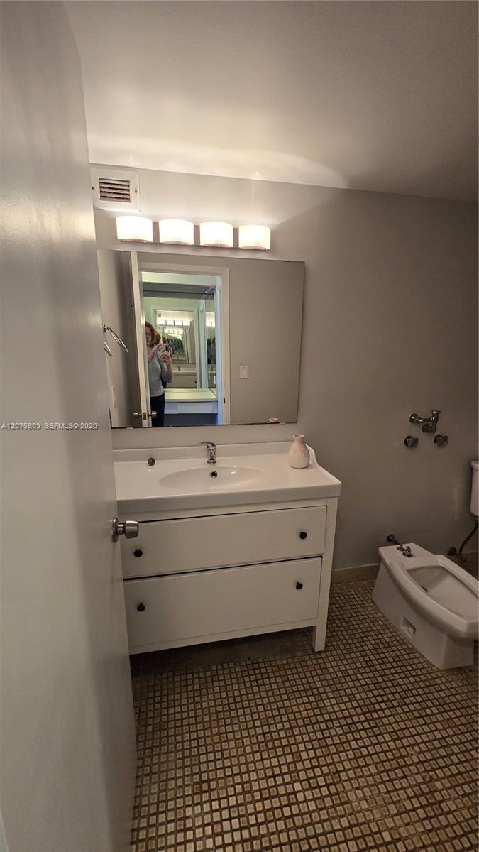 Photo of 2500 Parkview Dr  #2317, Hallandale Beach, Florida, 33009 - 