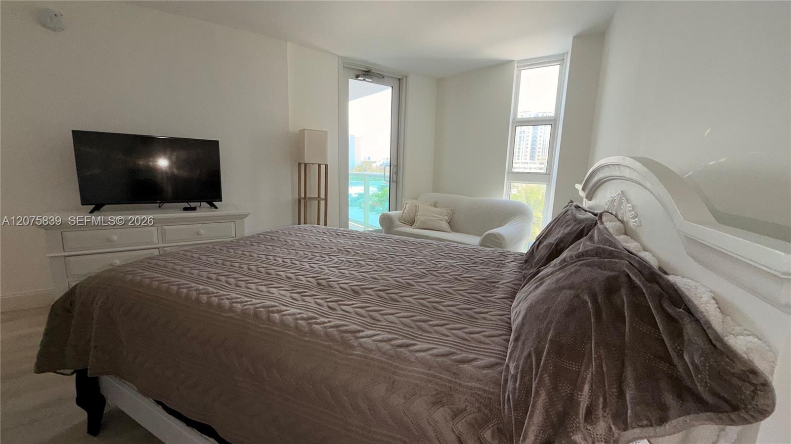 431 2 / 2 1357 sq. ft. $ 2026-08-25 0 Photo