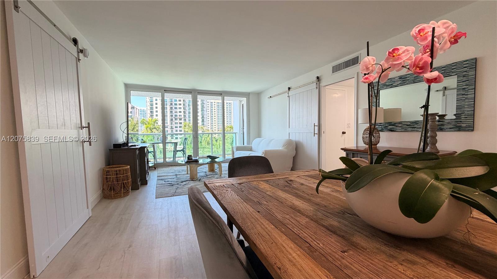 431 2 / 2 1357 sq. ft. $ 2026-08-25 0 Photo