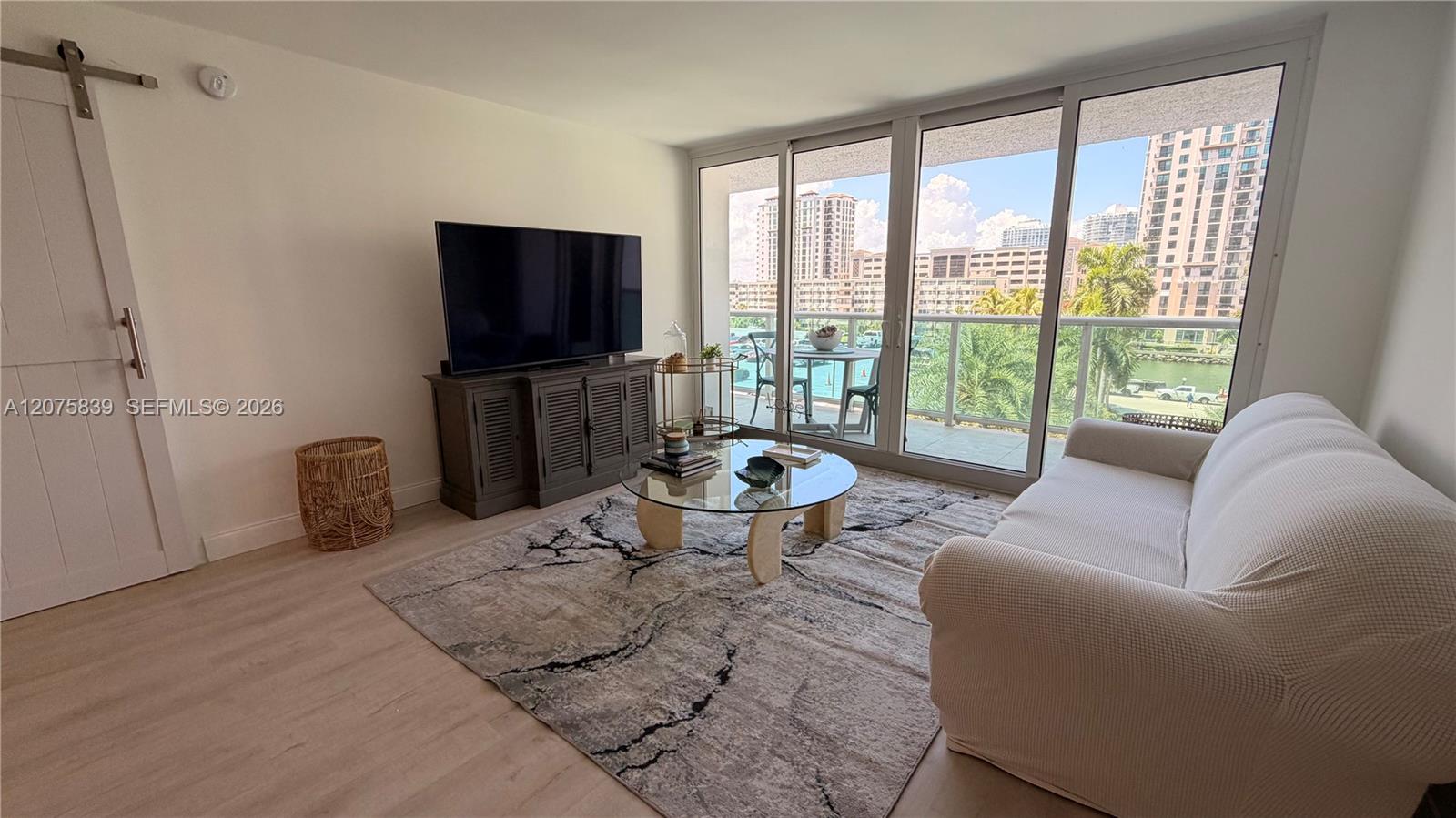431 2 / 2 1357 sq. ft. $ 2026-08-25 0 Photo