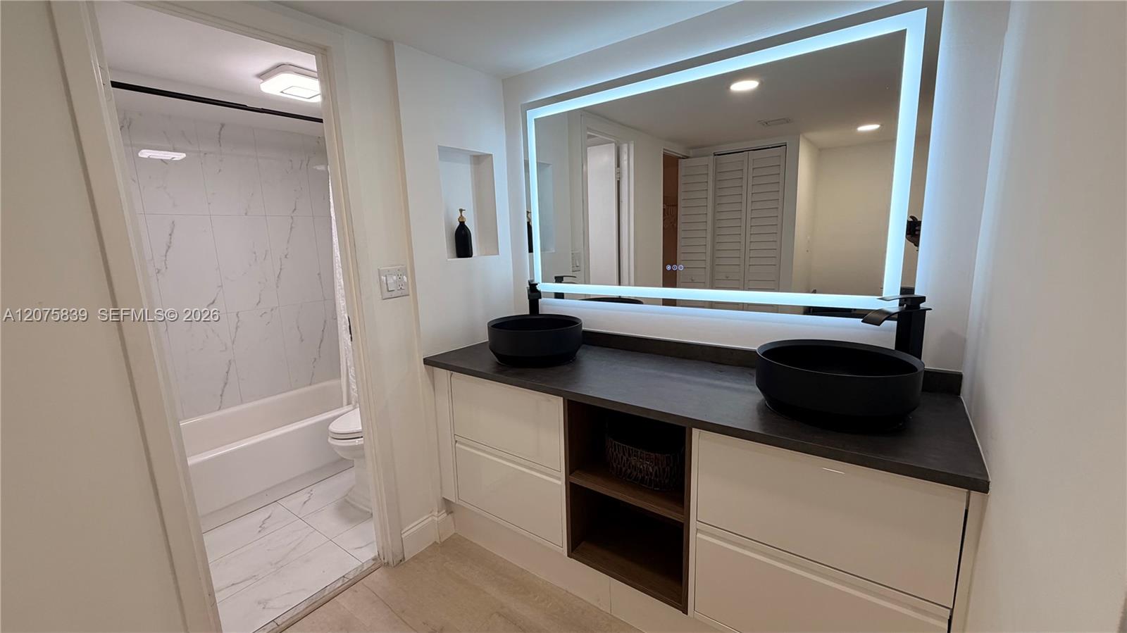 431 2 / 2 1357 sq. ft. $ 2026-08-25 0 Photo