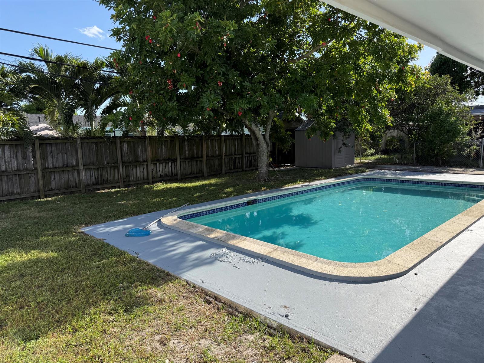 7820 4 / 3 1641 sq. ft. $ 2026-08-23 0 foto