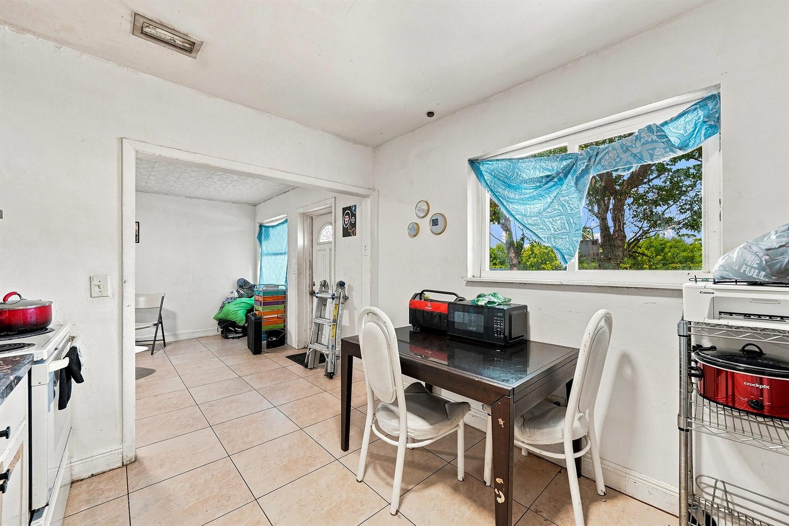   / 0 2188 sq. ft. $ 2026-08-23 0 foto
