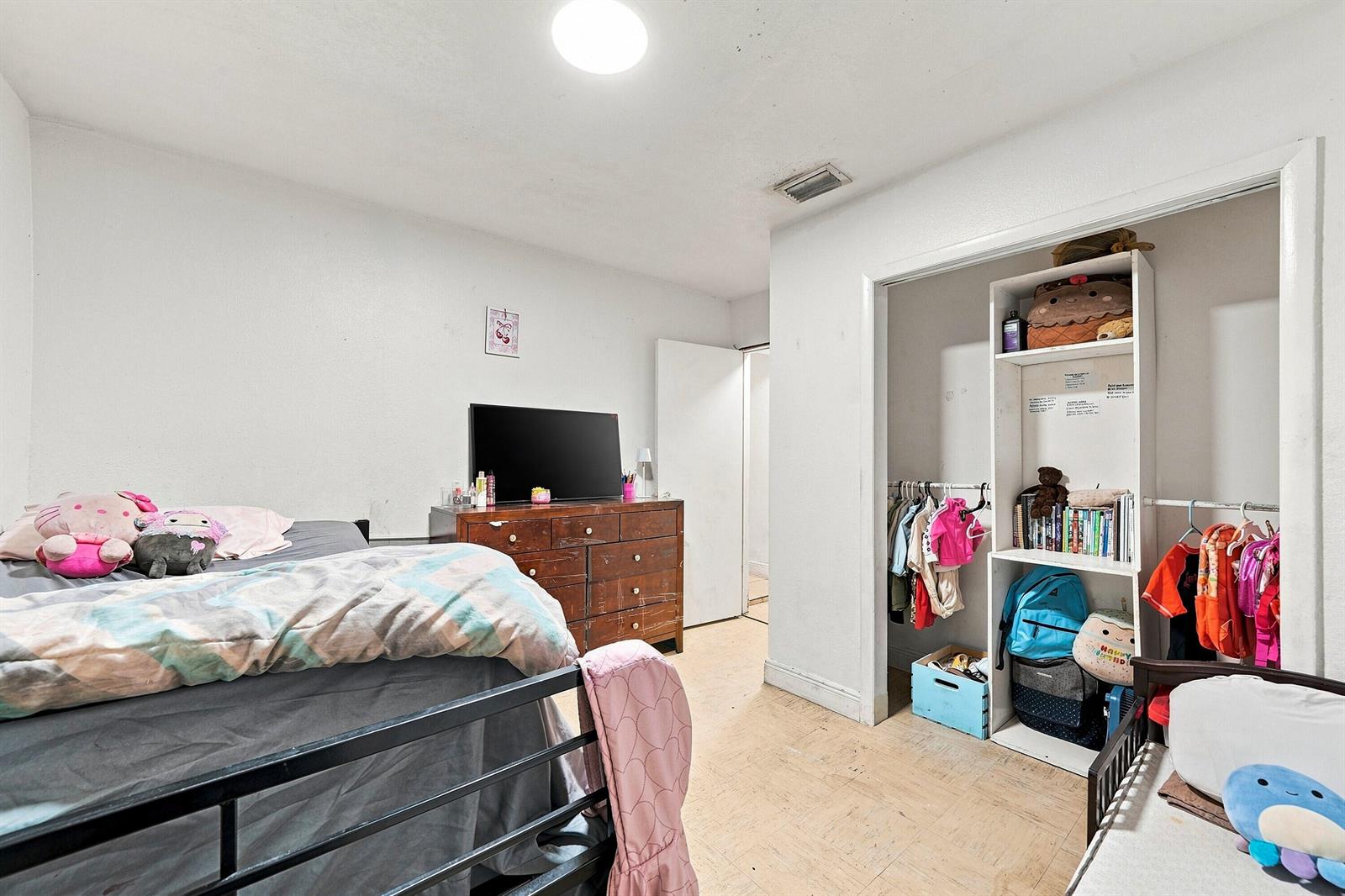   / 0 2188 sq. ft. $ 2026-08-23 0 foto