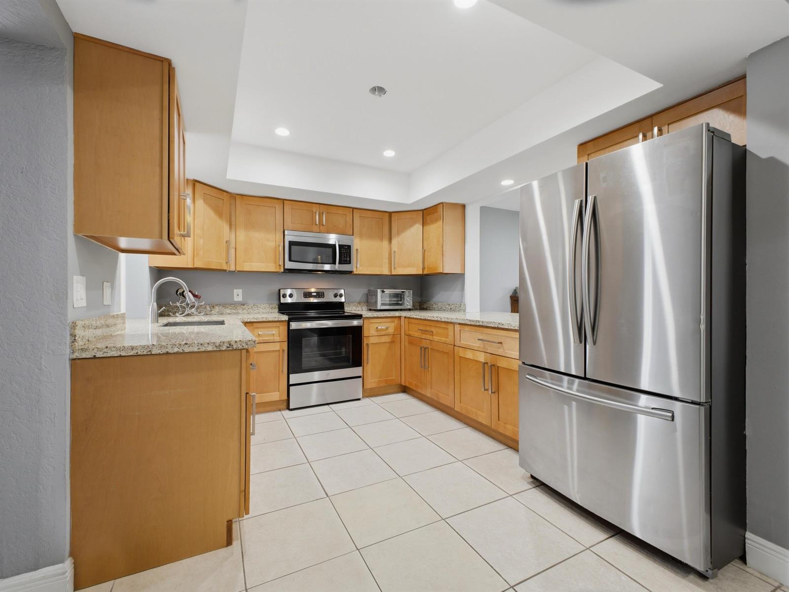 A-B  / 0 2826 sq. ft. $ 2026-08-23 0 foto